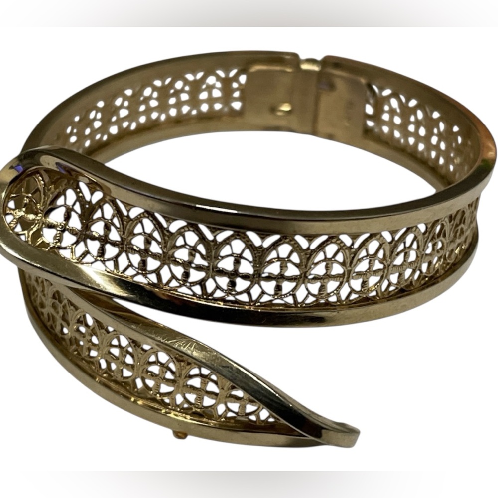 BARTEK Bracelet Bypass Gold Plate Filigree Hinged 1940's Signed